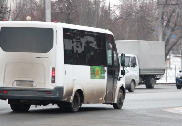 Для омских ветеранов проезд в маршрутках сделали бесплатным навсегда
