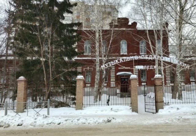 Новый хозяин: 120-летнее здание в центре Омска меняет собственника   