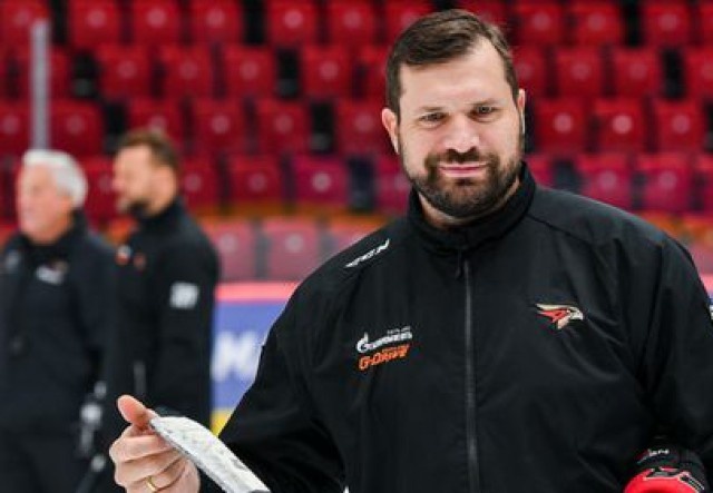 «Авангард» договорился о продлении контракта со Свитовым