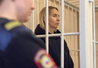 Омской чиновнице под домашним арестом втихаря нашли статусную должность