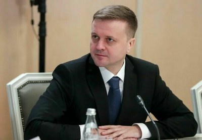 Депутат Госдумы назвал омским студентам размер своей зарплаты