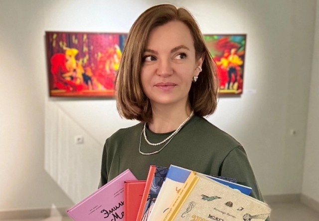 Блогер из Омска написала «Много букв о книгах» и прославилась на всю Россию