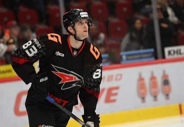 Нападающий «Авангарда» Волков выбыл на два месяца