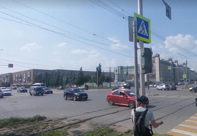 Перекресток Жукова и Масленникова