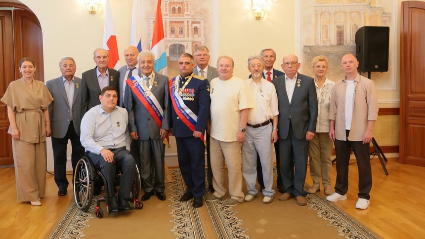 почетные граждане Шалак и Репин