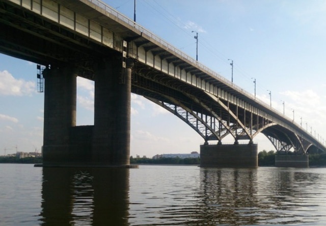 мост имени 60 лет ВЛКСМ: Мост 60-летия ВЛКСМ