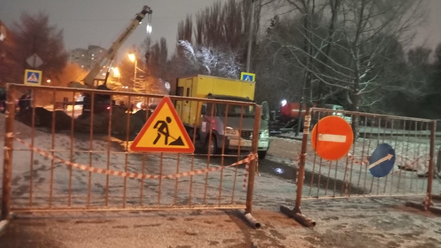 В Омске автобусный маршрут стал еще популярнее из-за крупной «тепловой» аварии