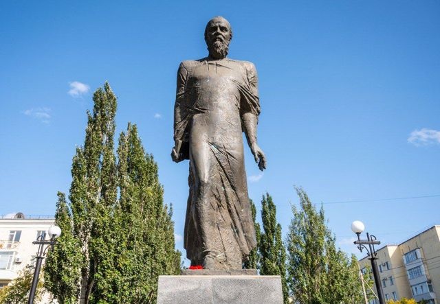 Достоевский: Достоевский