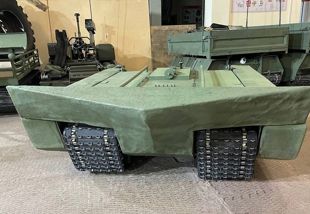 В Омске изобрели надводный робот-танк 