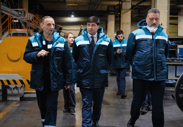 Делегация Минпромторга посетила омскую площадку холдинга «Кордиант»