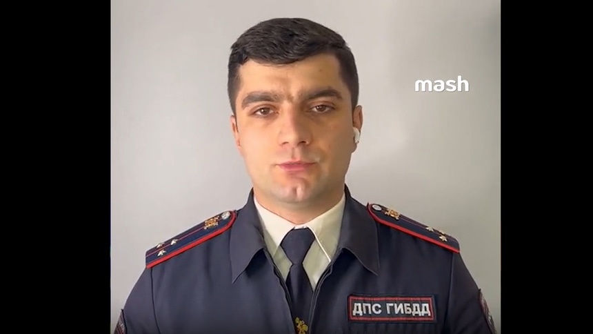 Омского сотрудника ДПС и известного блогера подозревают в даче взятки