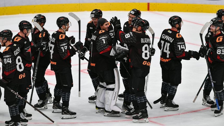 «Авангард» готовит громкий трансфер перед дедлайном в КХЛ