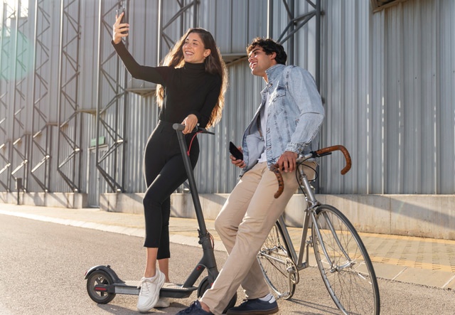 велосипеды и самокаты: велосипеды и самокаты