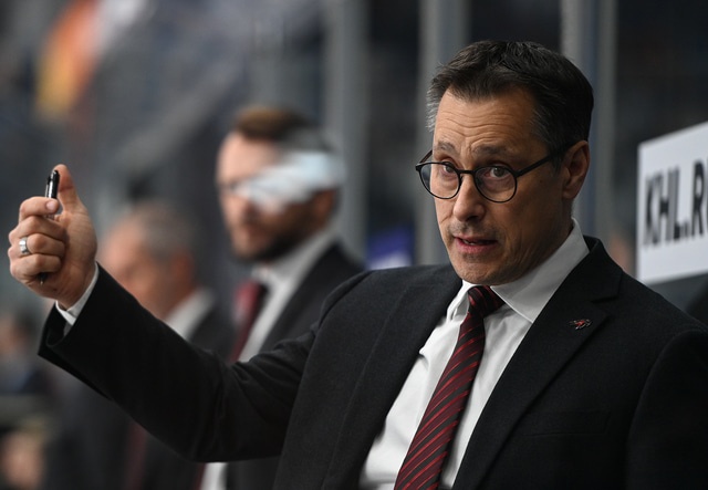 «Соперник почувствовал кровь»: Буше назвал причину поражения «Авангарда» 