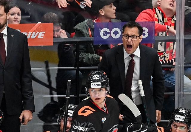 Омский «Авангард» сыграет с «Нефтехимиком», от которого Буше приходит в ярость