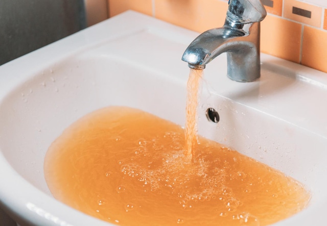 грязная вода