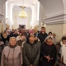 очередь в церкви: собор