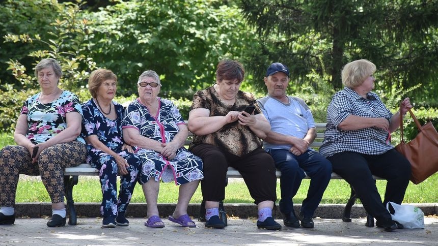 пенсия, пенсионеры, парк: пенсионер