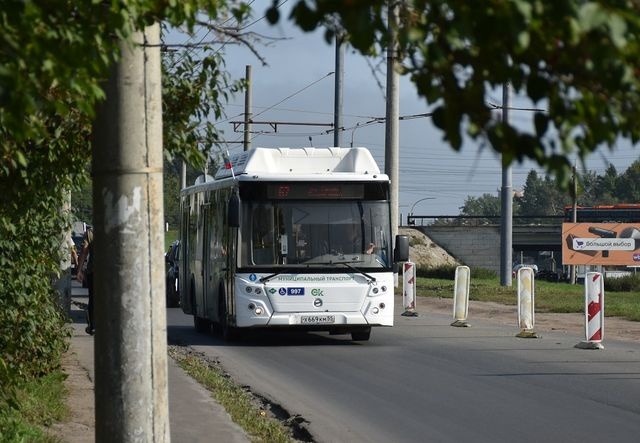 Омская мэрия сделала заявление о повышении стоимости проезда в автобусах