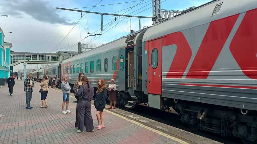 Омичи вновь смогут поехать в Крым на поезде: названа дата