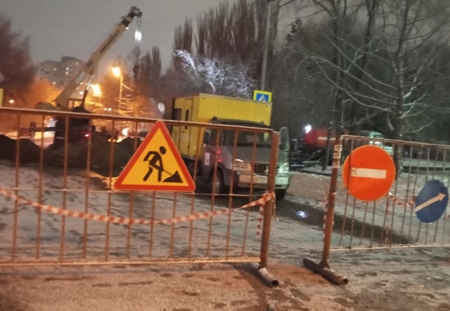 В Омске автобусный маршрут стал еще популярнее из-за крупной «тепловой» аварии