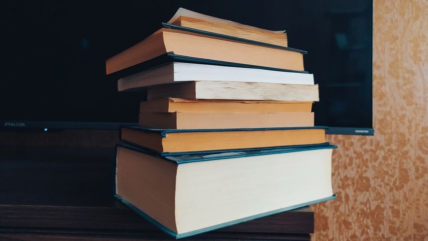 Книги: книги