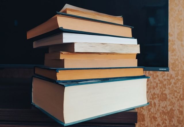 Книги: книги