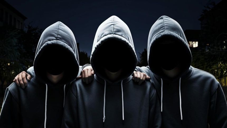 гопники, террористы: преступники