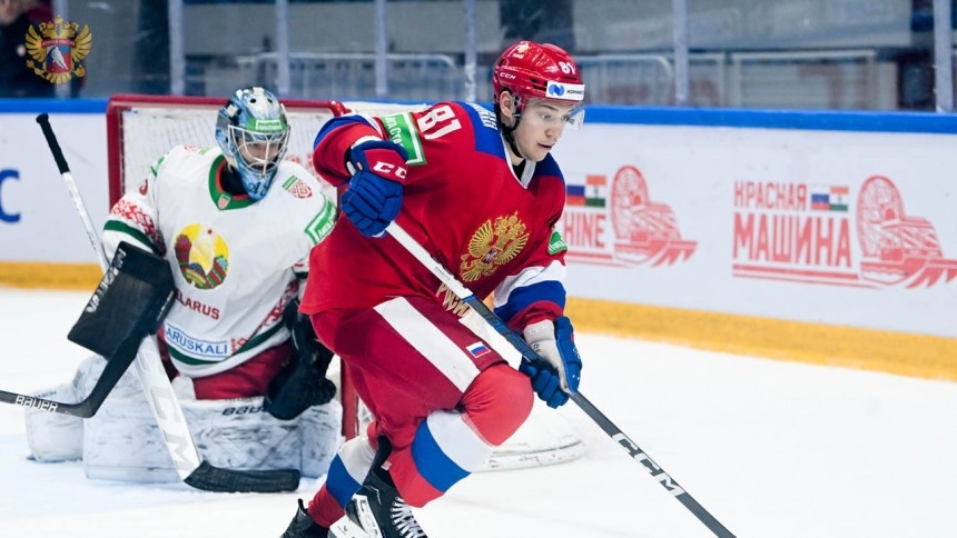 Сборная России по хоккею сегодня сыграет в Омске